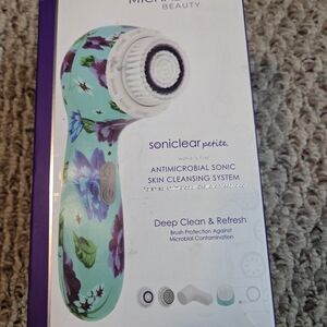 Michael Todd Beauty Soniclear Petite Floral Cleansing Brush